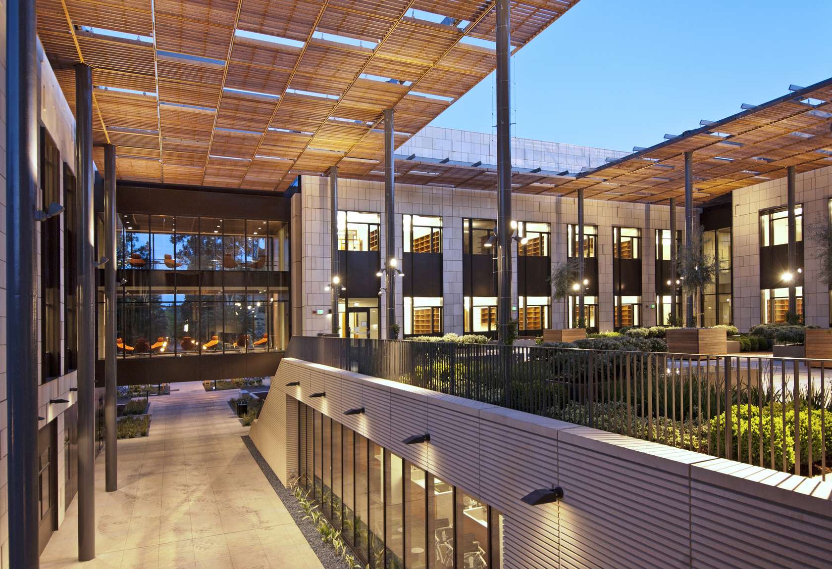 stanford-law-school-william-h-neukom-building-architizer