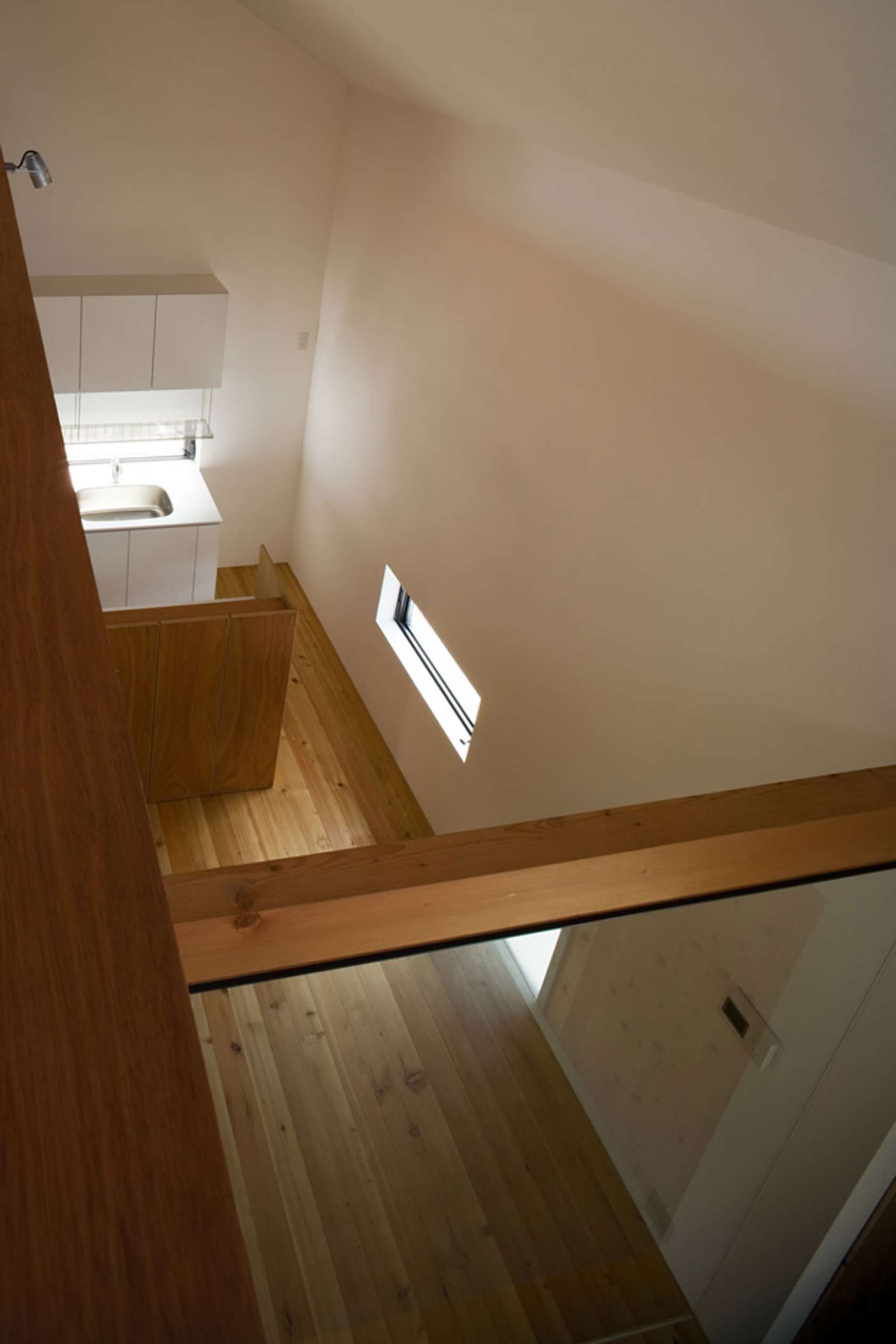 kobe 4 gradient home