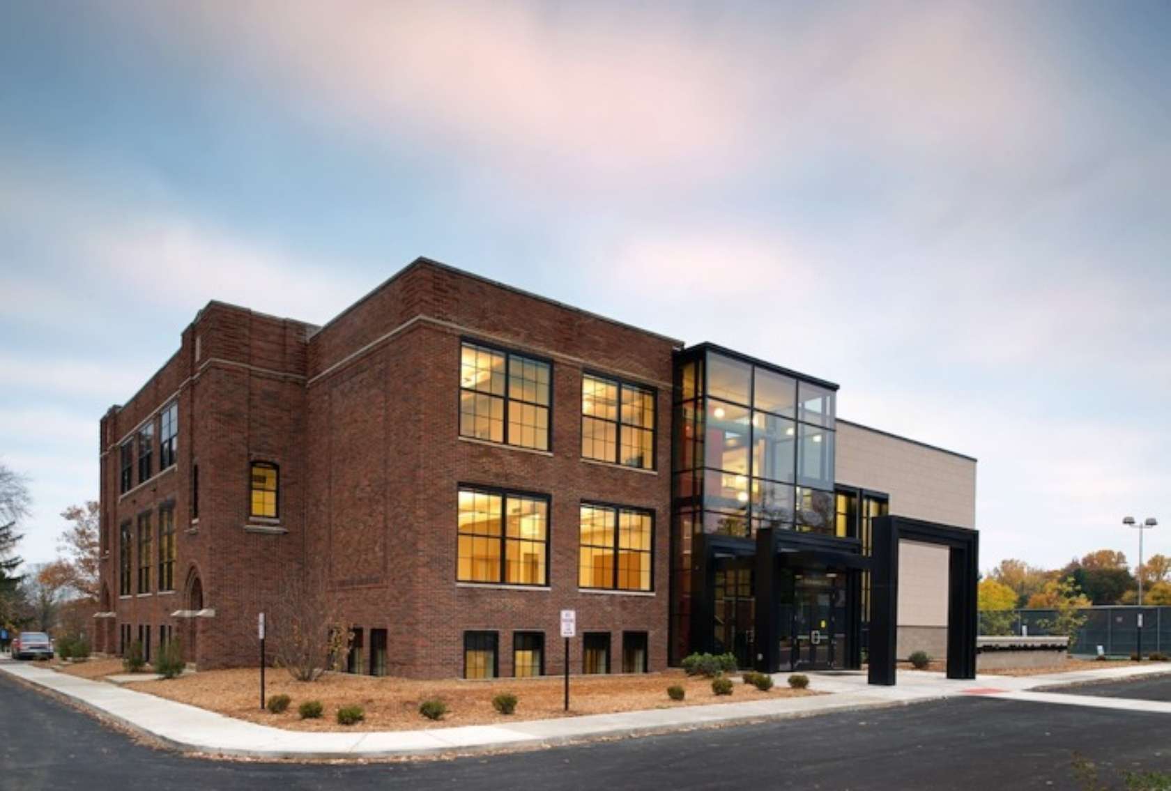 Worthington Arts Center Architizer