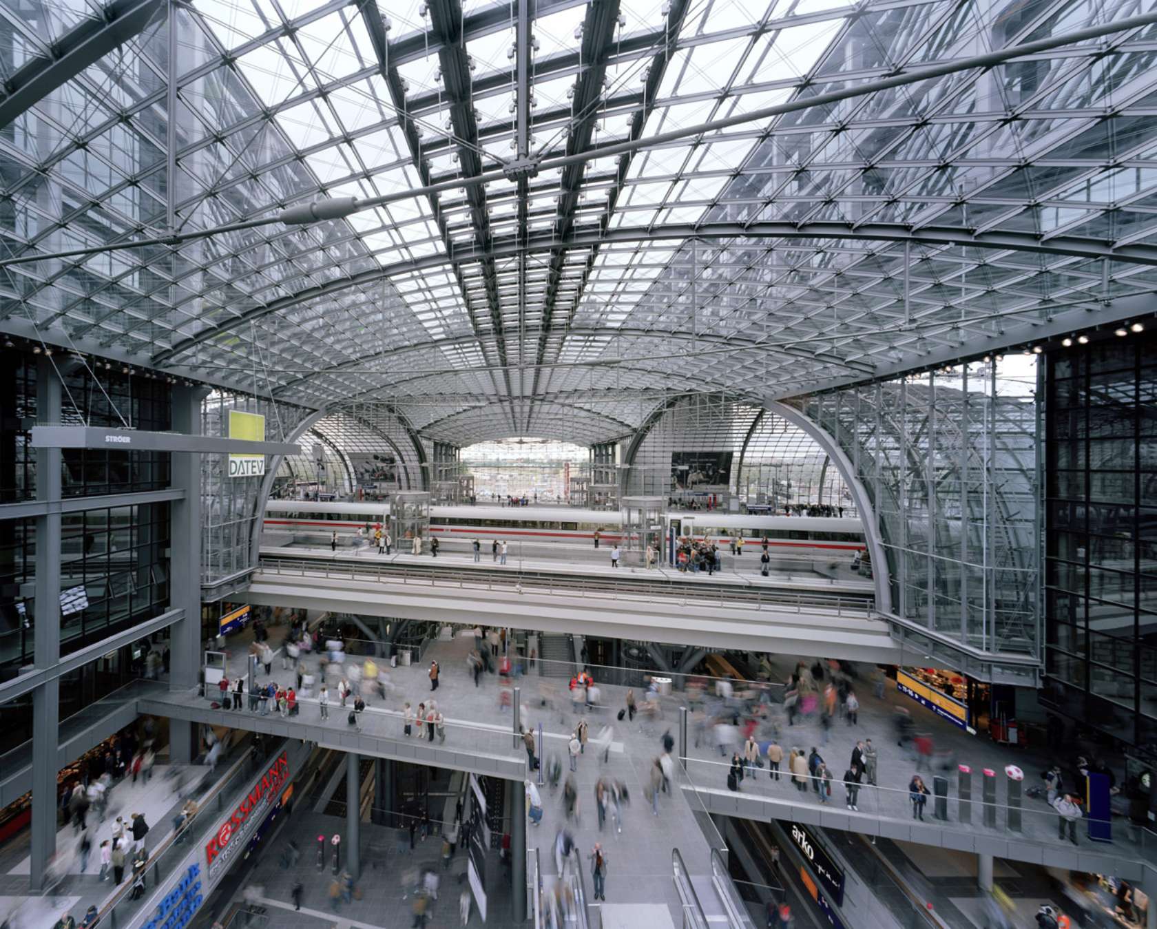 berlin-central-station-architizer