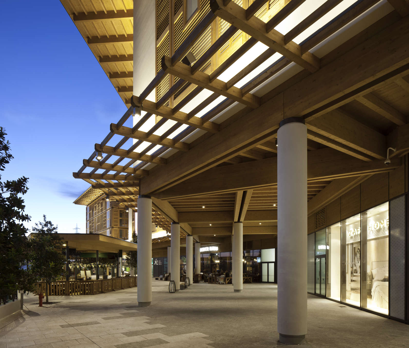 'Il Centro' Shopping Mall - Architizer