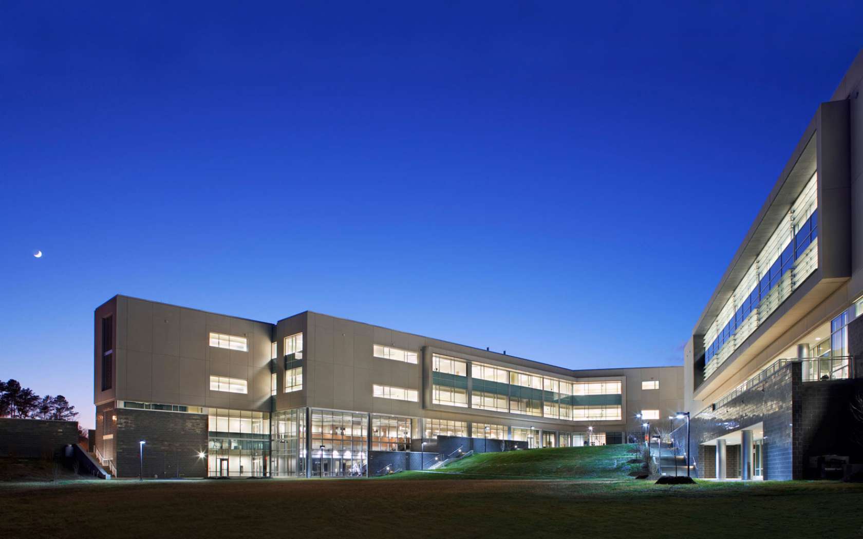 Wake Tech Northern Campus Buildings A And B - Architizer