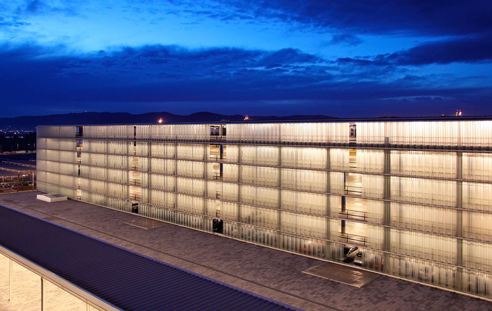 terminal-1-at-barcelona-airport-architizer