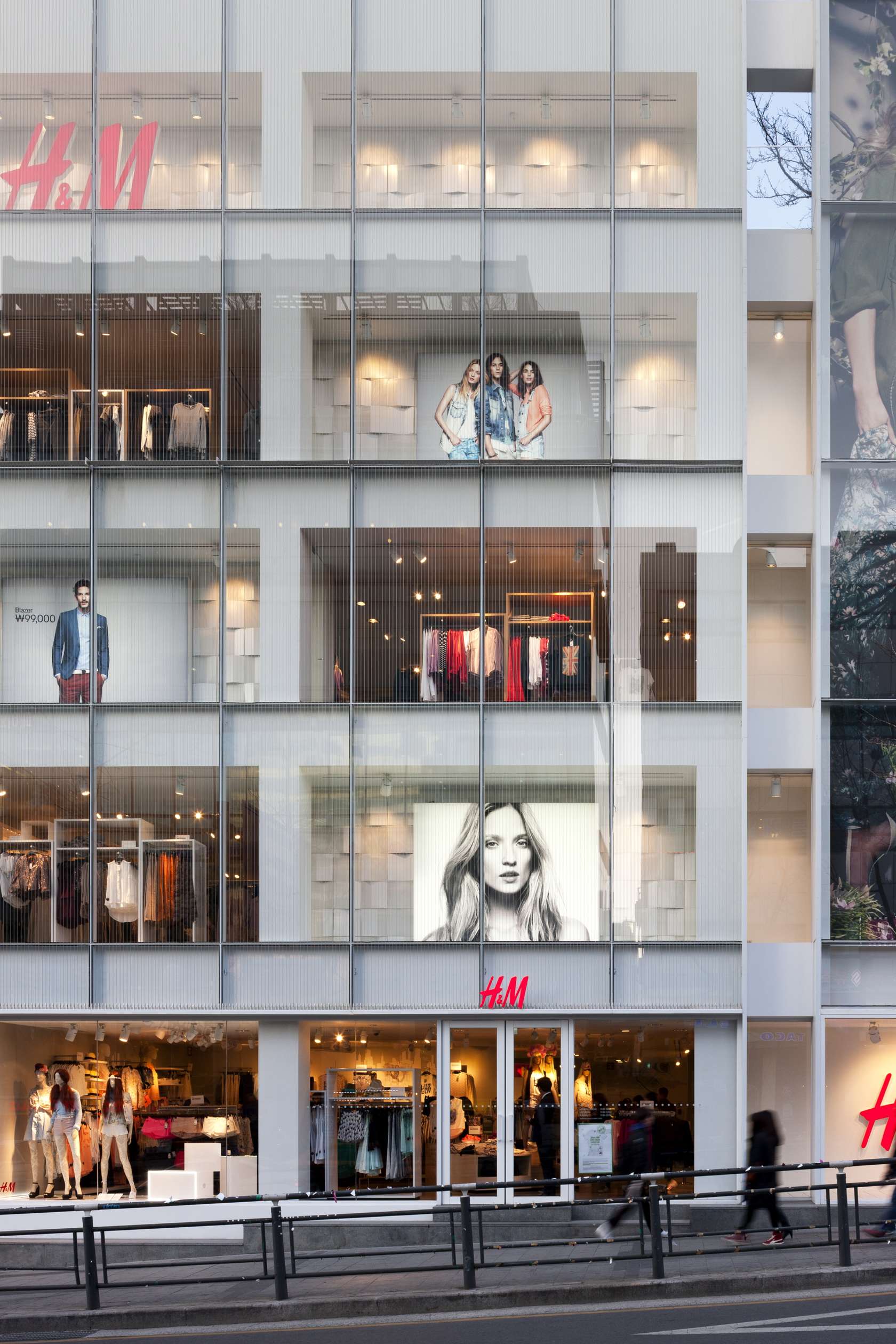 H&M Seoul Hongdae Store  Architizer