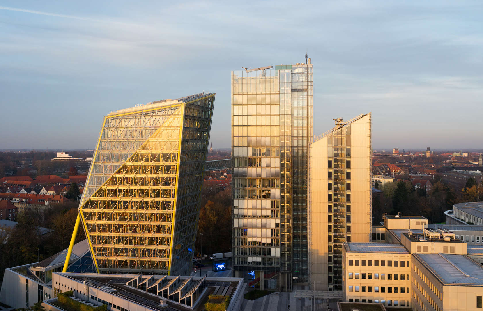 LVM 5 - Architizer