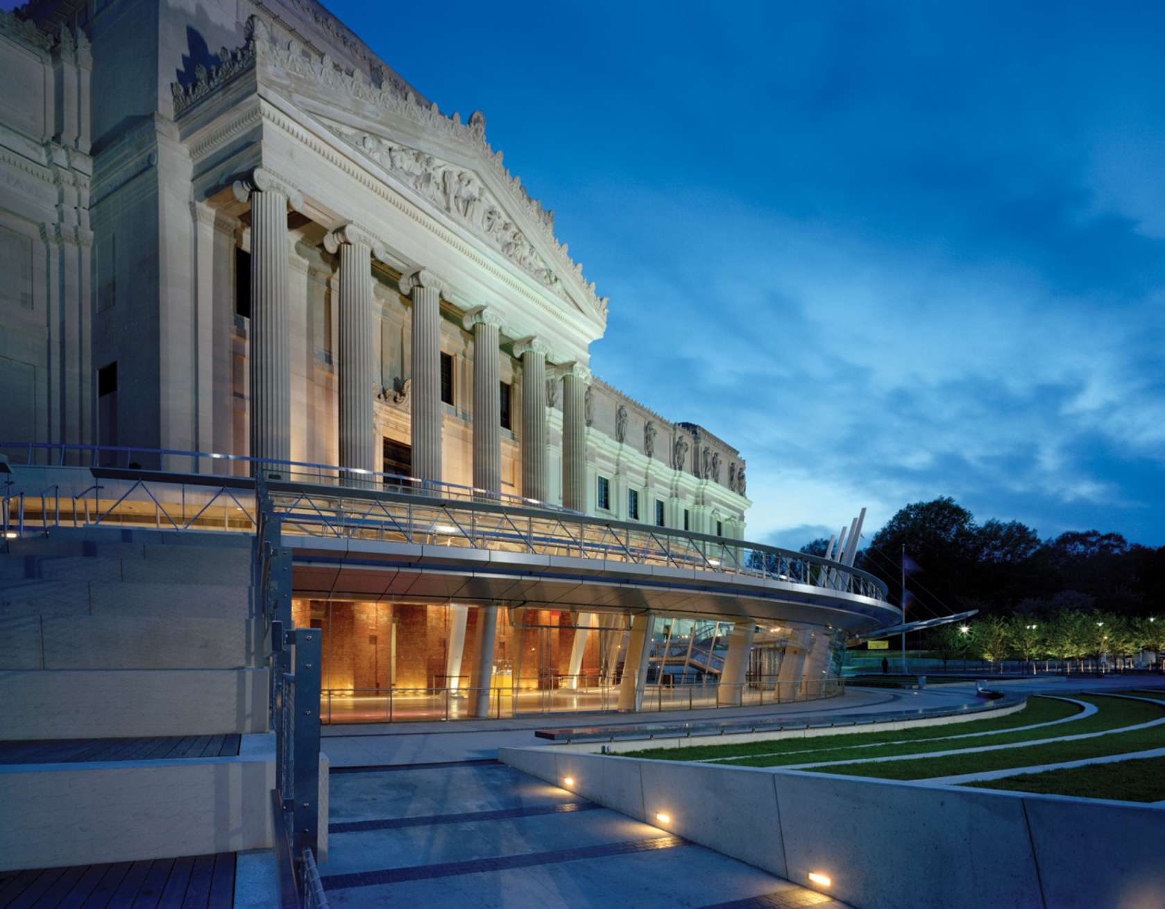 Brooklyn Museum Entry and Plaza Architizer