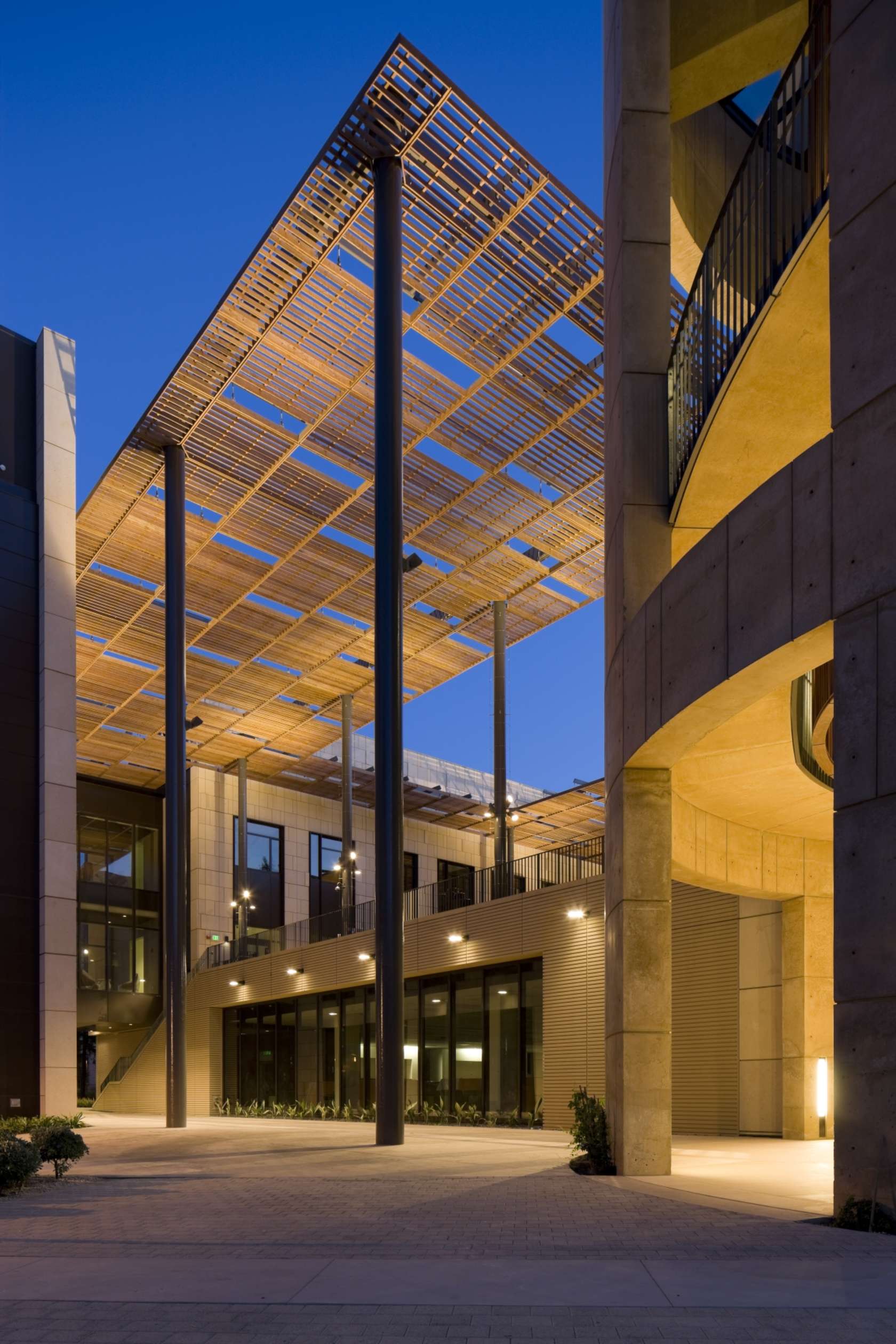 stanford-law-school-william-h-neukom-building-architizer