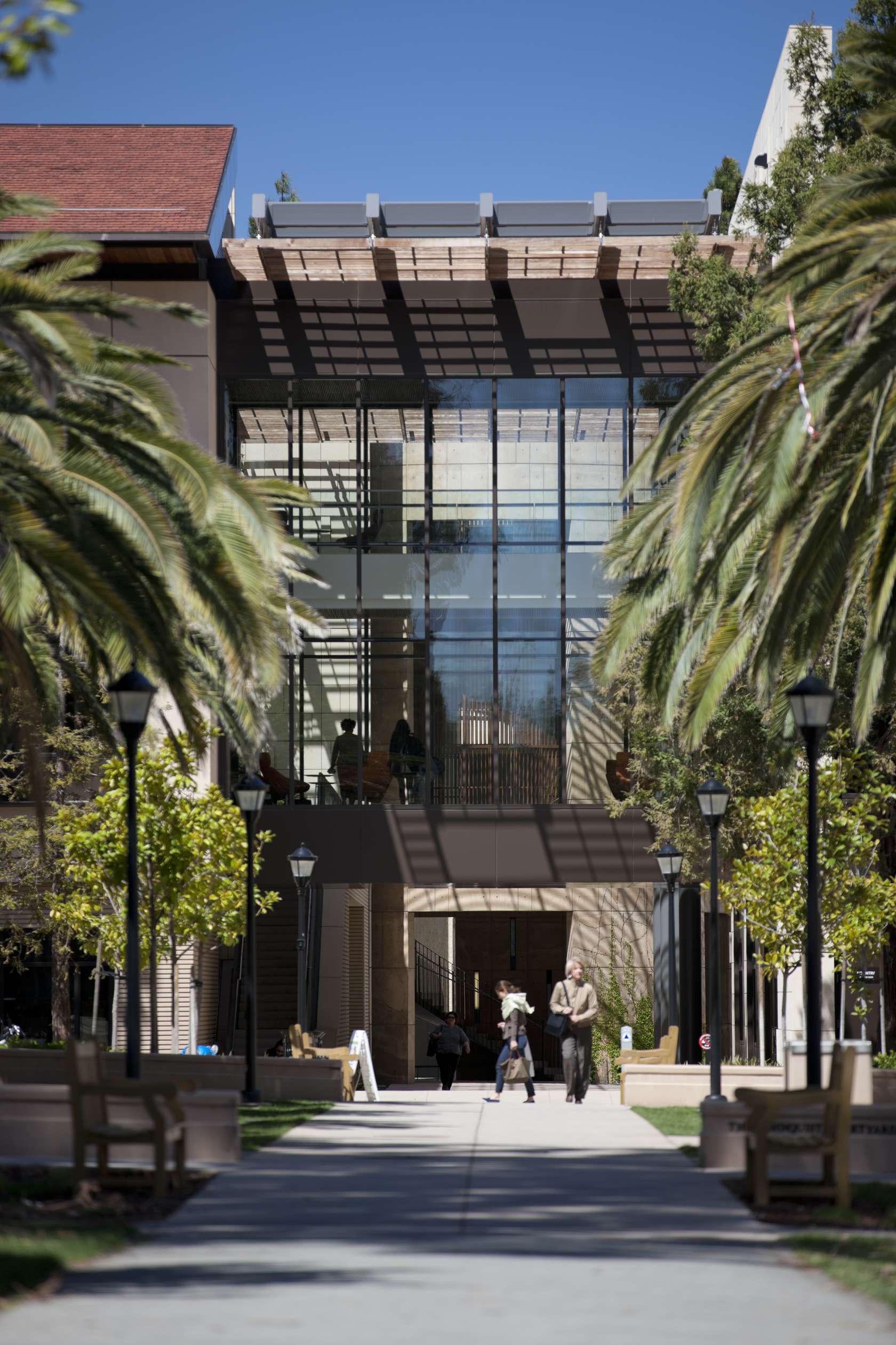 stanford-law-school-william-h-neukom-building-architizer