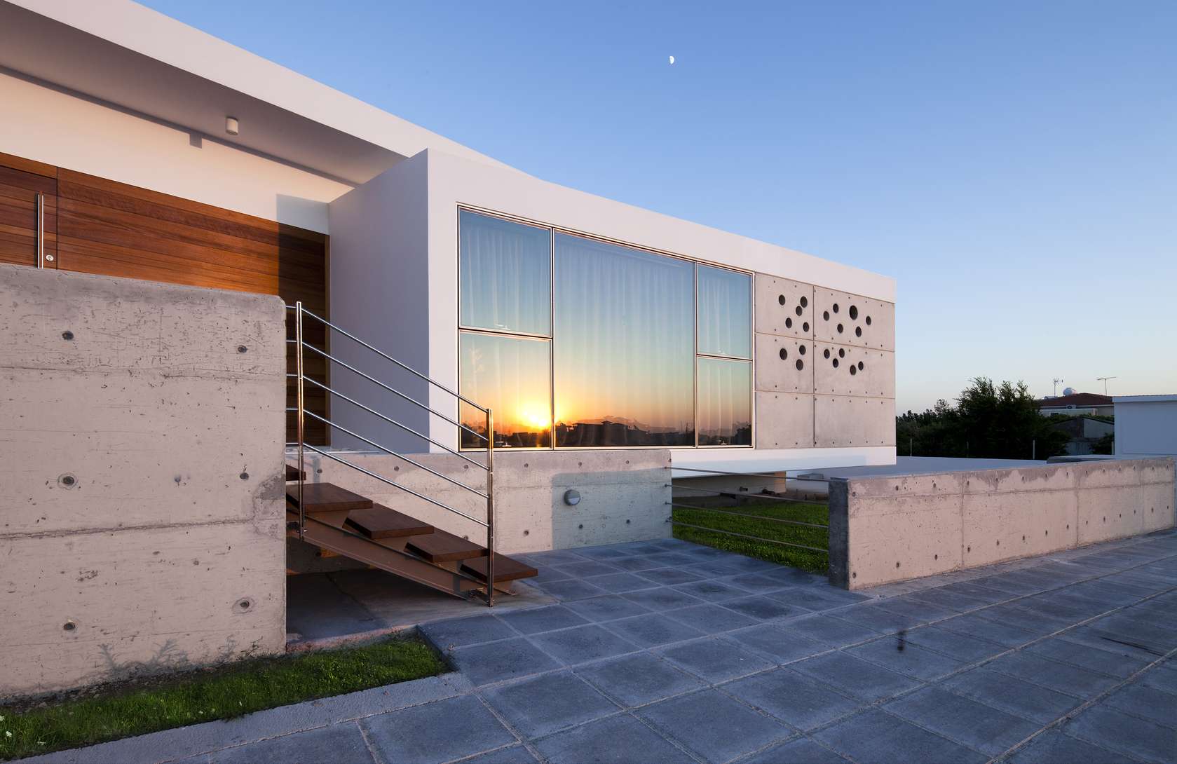 The funnel house Architizer