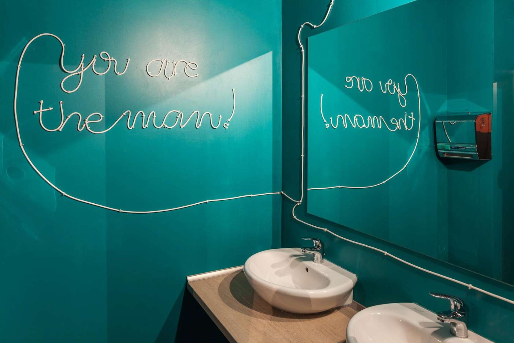 PUZZLE bar Architizer