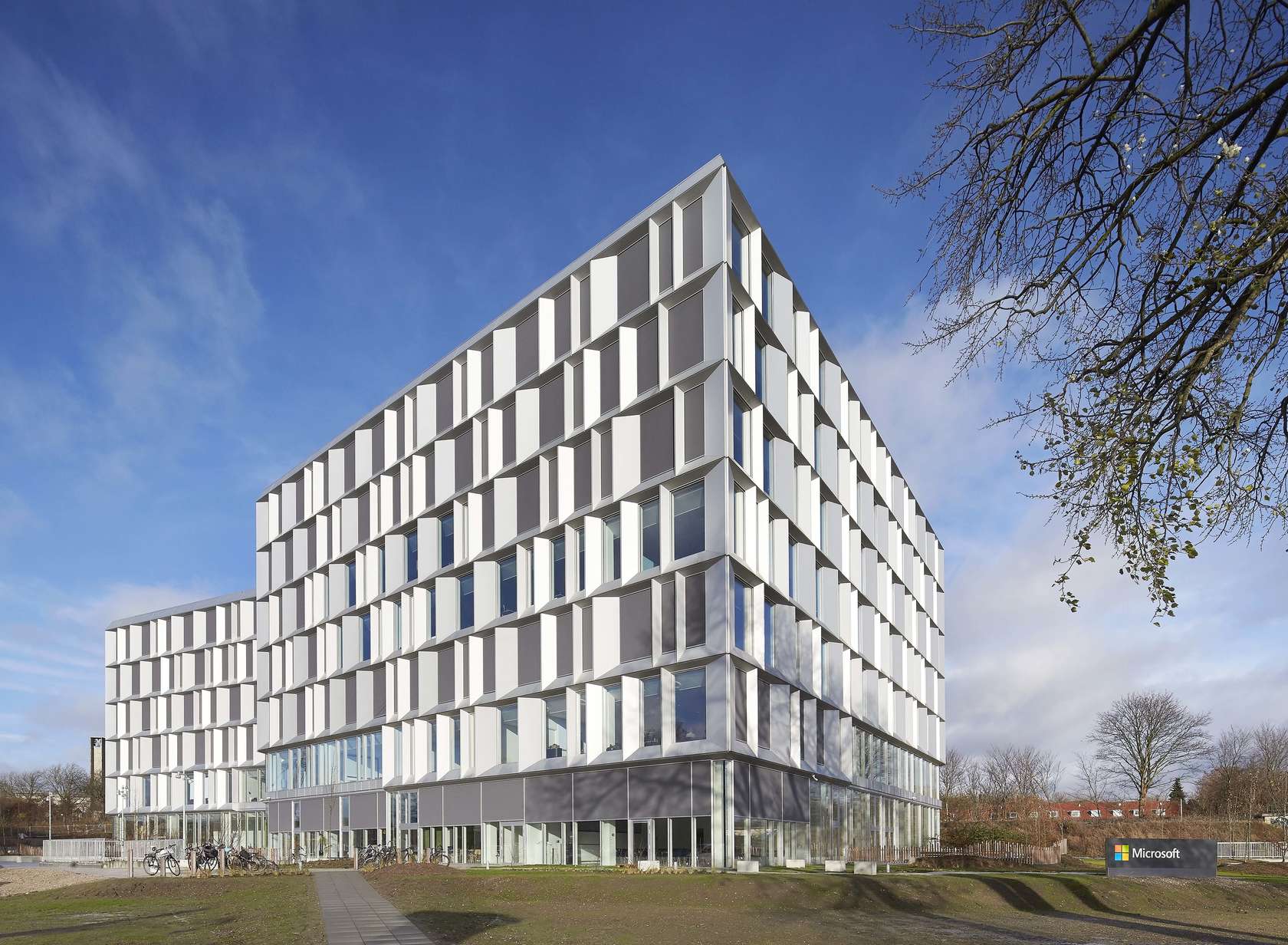 Microsoft HQ - Architizer