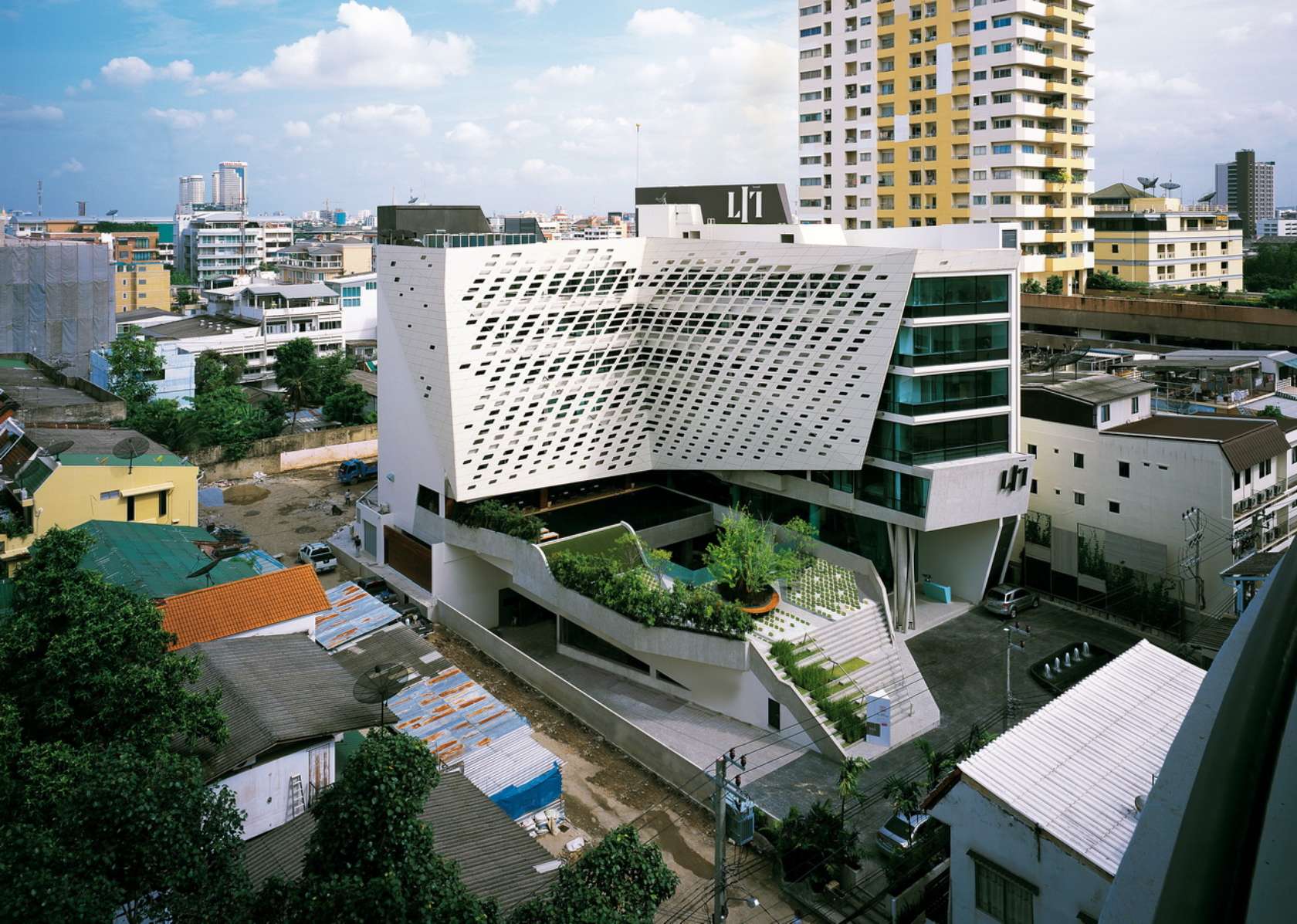 LIT Bangkok Bangkok, Thailand Firm VaSLab Arquitectura
