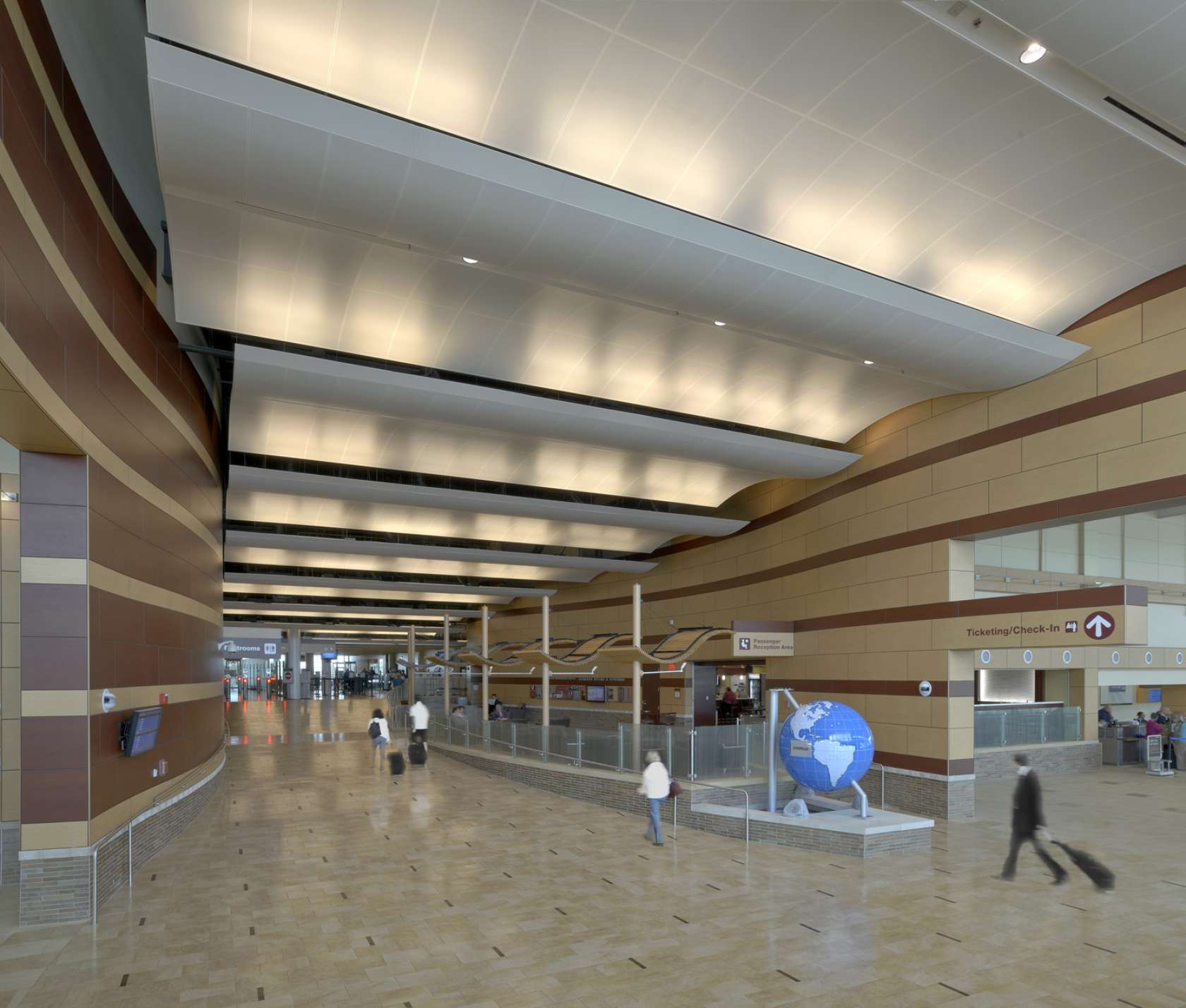 General Wayne A. Downing Peoria International Airport - Architizer